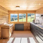 Vorsaesshuette Metzler Chalet Schwarzenberg im Bregenzerwald